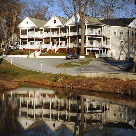 Acorn Hill Lodge And Spa Lynchburg Eksteriør billede