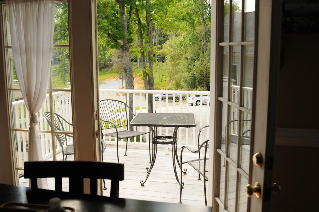 Acorn Hill Lodge And Spa Lynchburg Eksteriør billede